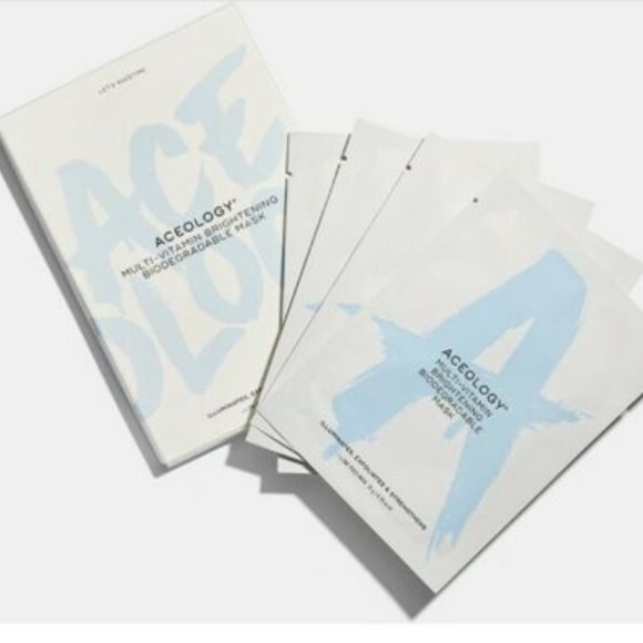 NWT MULTI-VITAMIN BRIGHTENING BIODEGRADABLE MASK ( 3 pack) - Picture 1 of 2